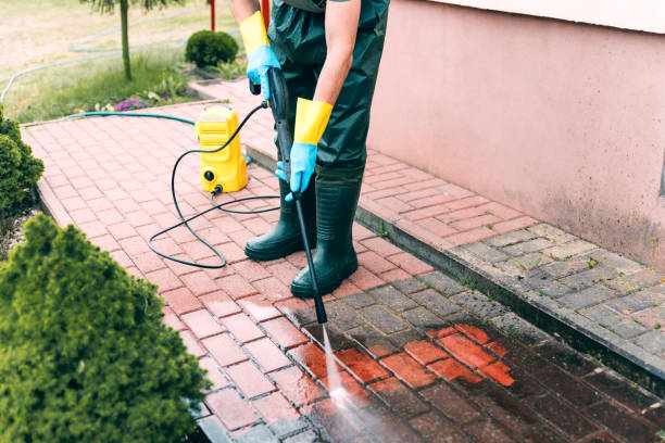 Best Garage Pressure Washing  in Signal Hill, CA