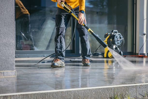 Best Pressure Washing Siding  in Signal Hill, CA